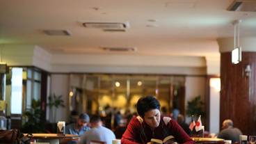 ロビー応接スペース / 9