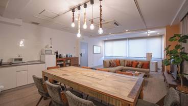 客室内のダイニングエリア / 20