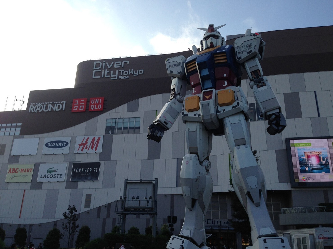 Diver City Tokyo Plaza(ダイバーシティ東京プラザ)725954