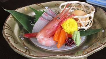 食事・飲み物 / 3