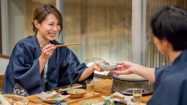 旅館のお食事処 / 28