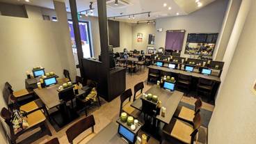 朝食スペース / 14