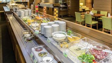 朝食スペース / 12