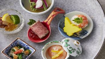 食事・飲み物 / 9