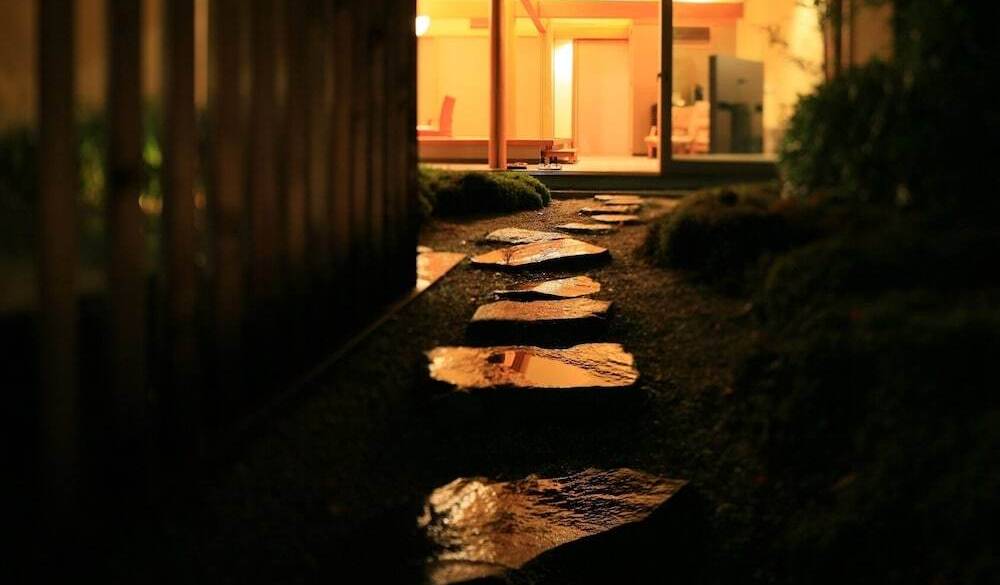 ただそこにいるだけで
芯から癒される2日間 / 1
