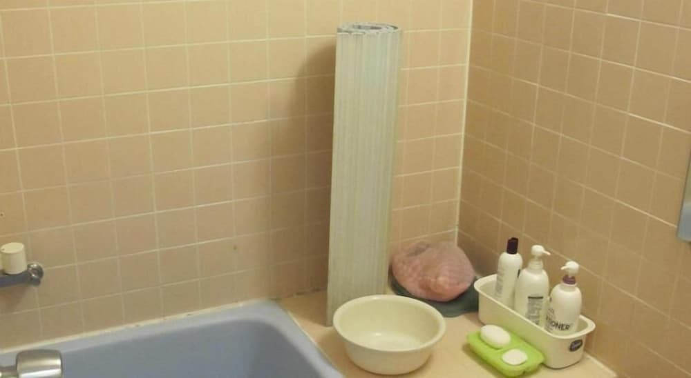 バスルームのシャワー