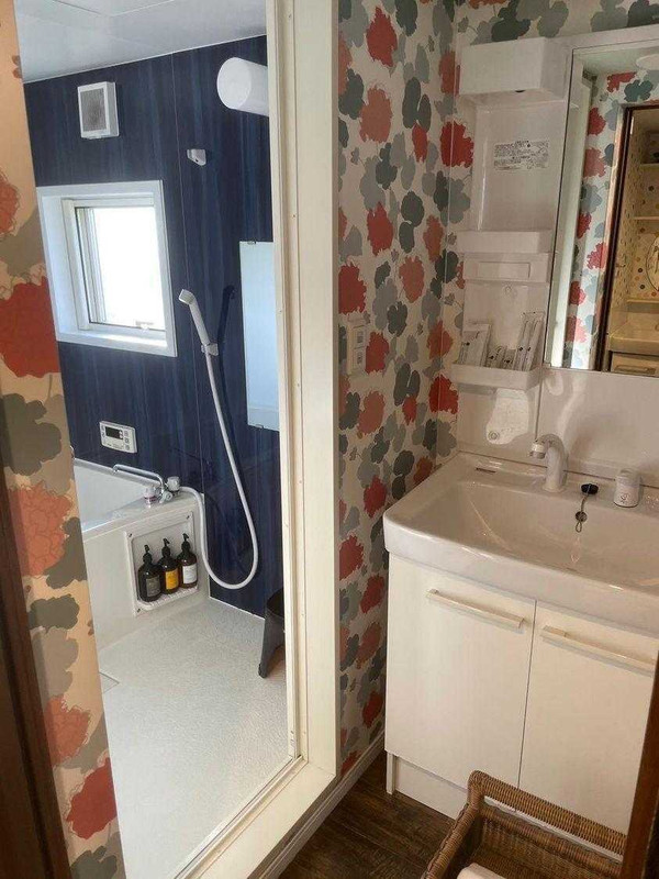 トレーラーハウス／浴室一例