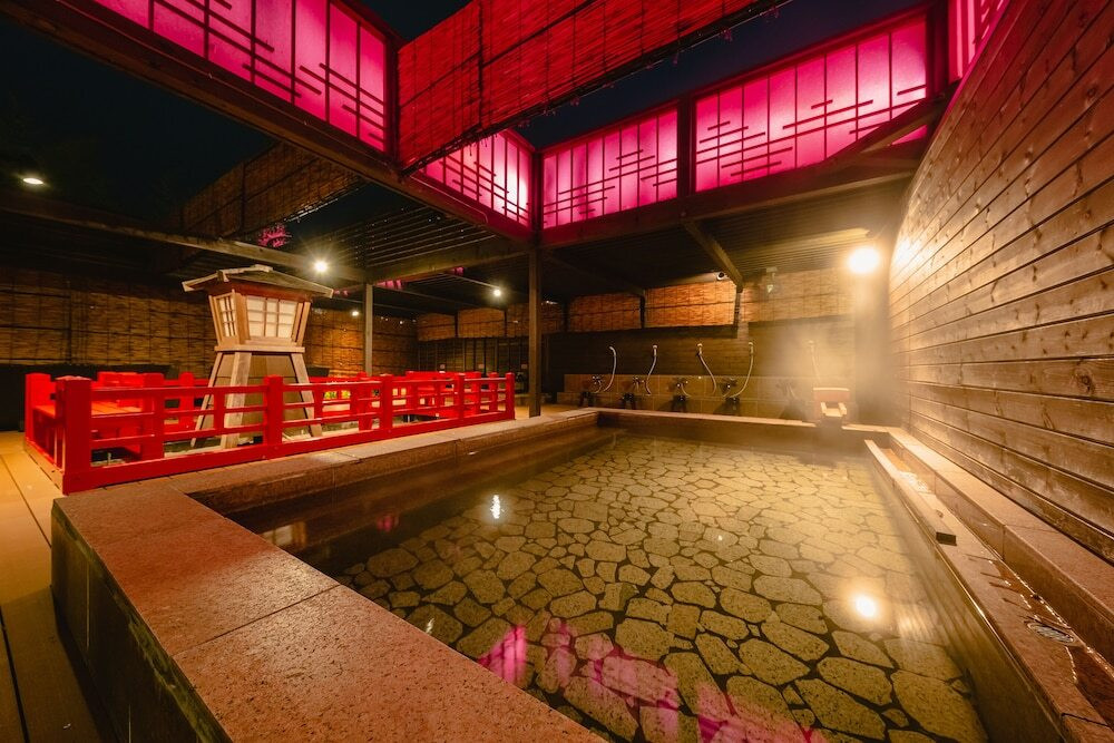 温泉テーマーパーク「太閤の湯」に入り放題♪4061560