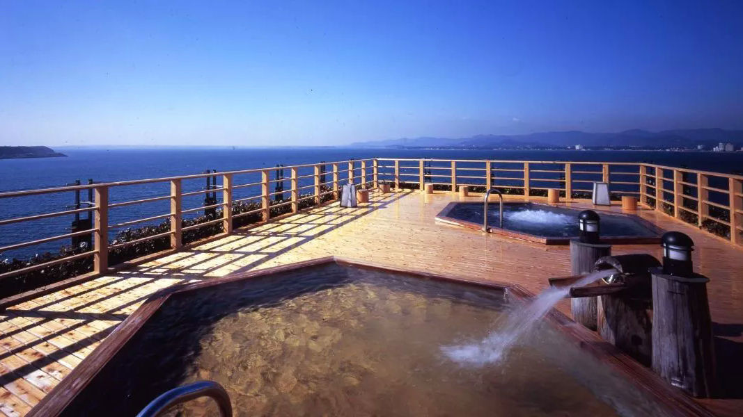 舘山寺スマートICより車で約5分4254113