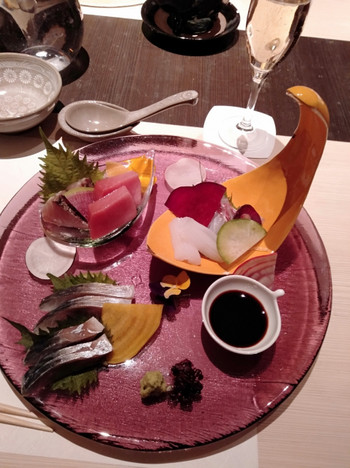 2種類の温泉とプールを備えたリッチな客室3983017