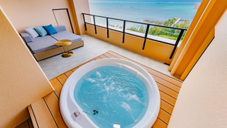 Ocean Terrace Deluxe (Triple) Non-Smoking