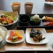 朝食