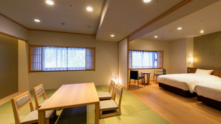 [禁煙] 本館デラックス 和洋室 川側