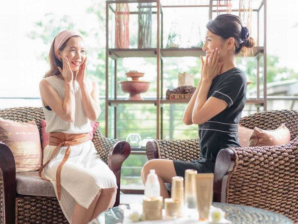 ロビー応接スペース