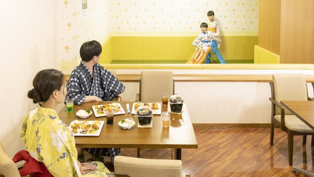 レストラン