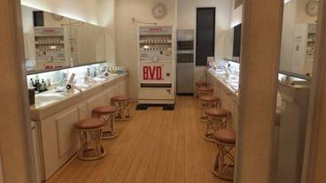 施設内の設備 / 19