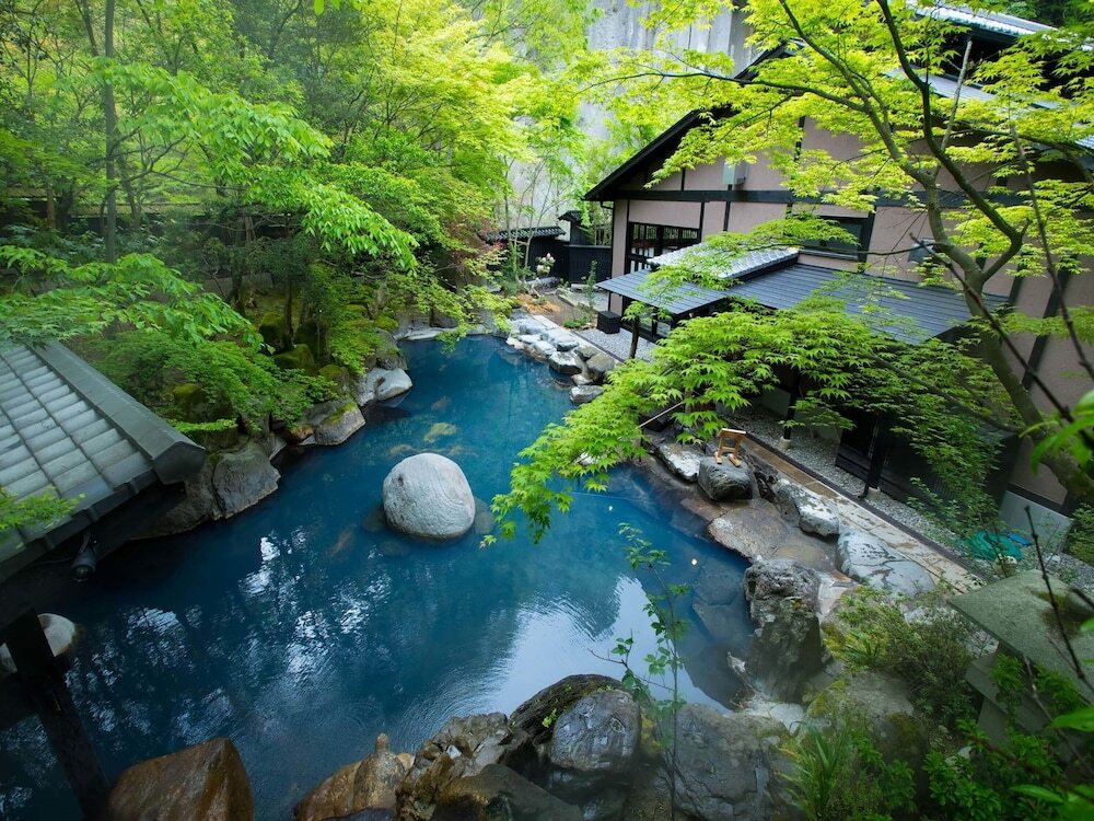 1. 離れで囲炉裏を囲んでのんびりと【黒川温泉 旅館 黒川荘】4087981