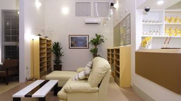 ロビー応接スペース / 3