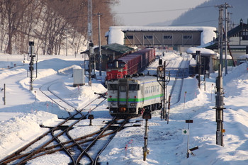 途中下車なら「遠軽（えんがる）駅」のスイッチバックで675930