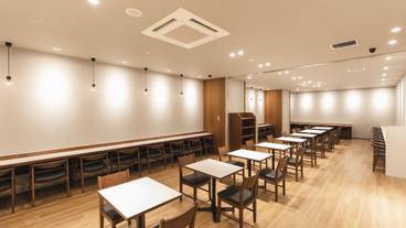 朝食スペース / 9