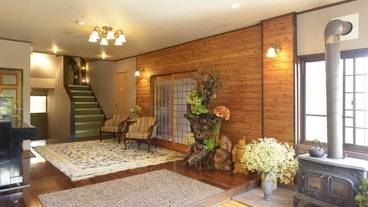 内部エントランス / 2