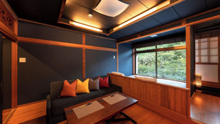 庭園一望クレインプレミアム赤 (傘寿)