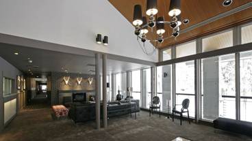 ロビーラウンジ / 11