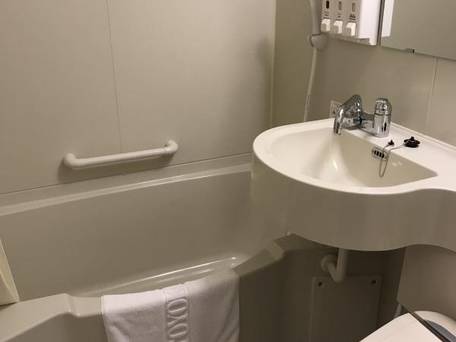 東横イン大阪船場2 / 4