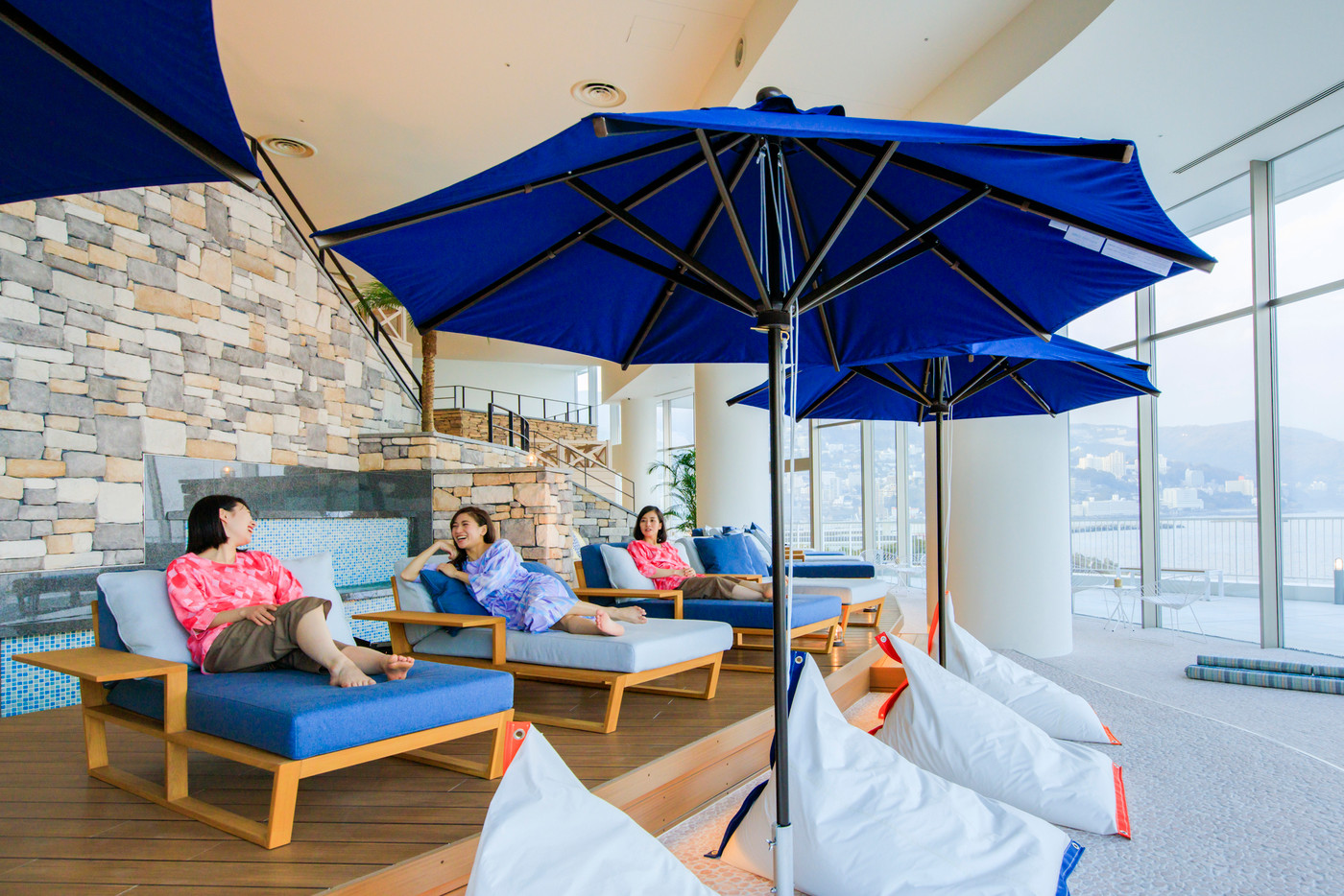 貸切露天風呂でリラックス♡スパやマルシェもありワイワイ過ごせる3420593