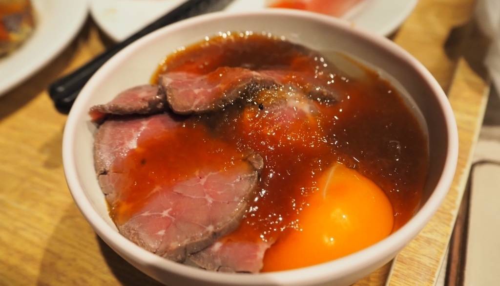 飲み放題が嬉しい
種類豊富なビュッフェ / 2