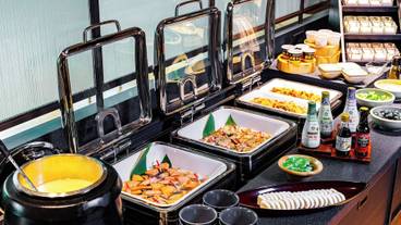 食事・飲み物 / 3