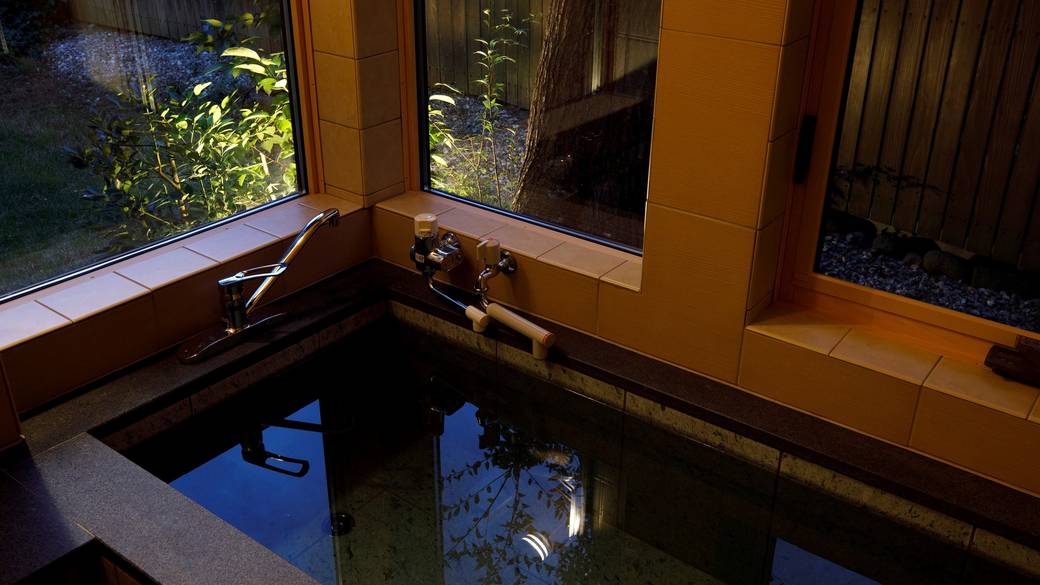 「雲のゆくへ」のお風呂 / 2