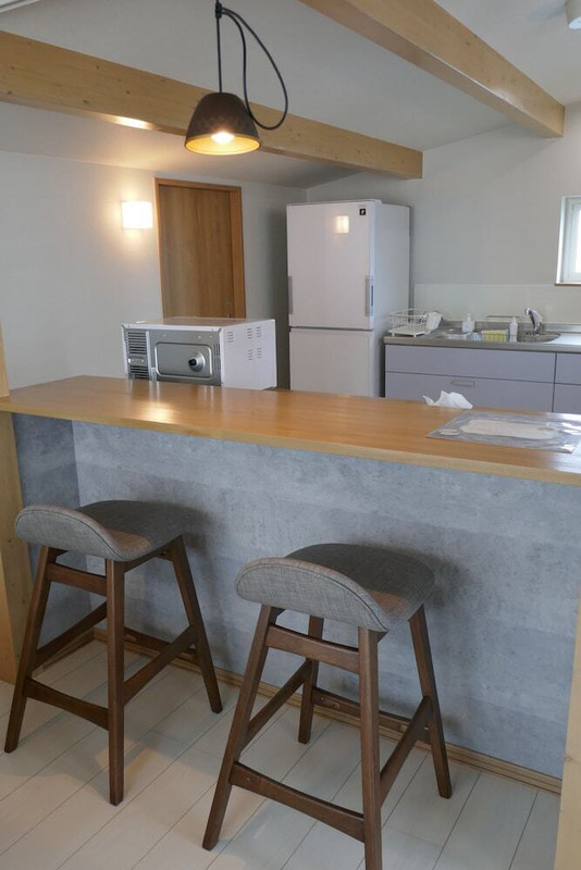 客室内のダイニングエリア