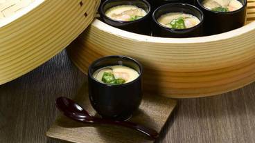 食事・飲み物 / 3