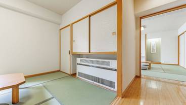 客室 / 36