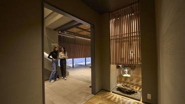 ロビーラウンジ / 14