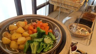 食事・飲み物 / 30