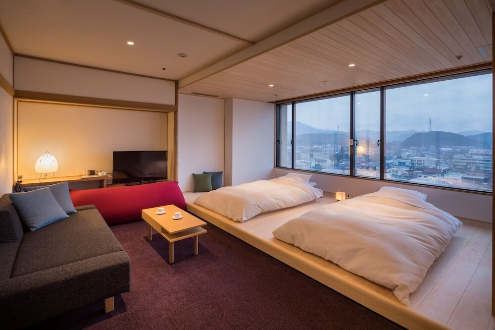4. 和多屋別荘3846552