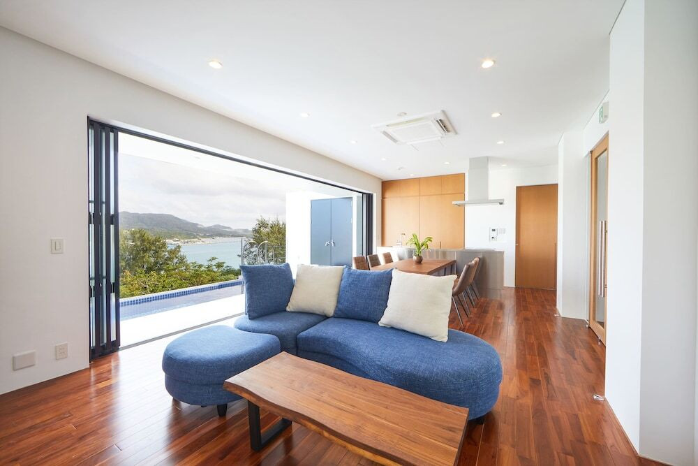 リビング エリア