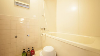 広めなファミリールーム(洗濯機付き)