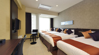 天然温泉（サウナ）特典付き！パーシャルハリウッドツインルーム 4名利用【メインタワー】