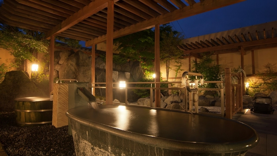 1階 庭園露天風呂①