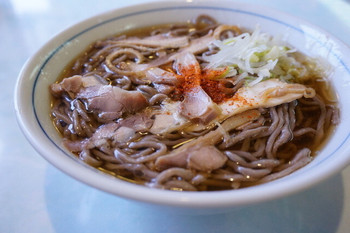 「いろは本店」 料理 46326698 冷たい肉そば（普通）