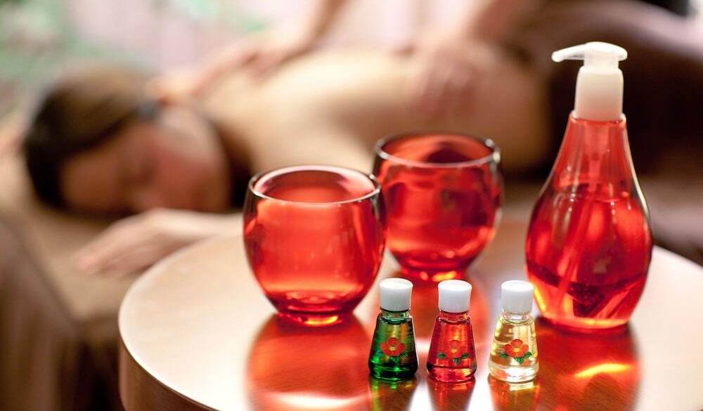 本格的なスパで
心の底からリラックス / 4