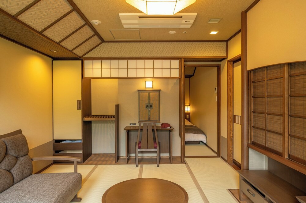 デラックスツイン