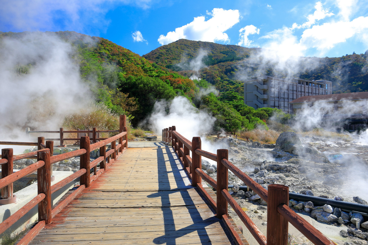 【長崎県】晴天の紅葉の雲仙地獄（清七地獄）