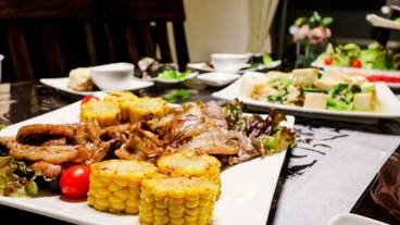 食事・飲み物 / 9