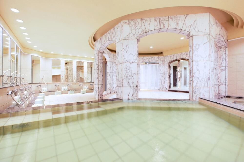 専用ラウンジが利用できるラグジュアリーな客室で優雅にステイ4068870