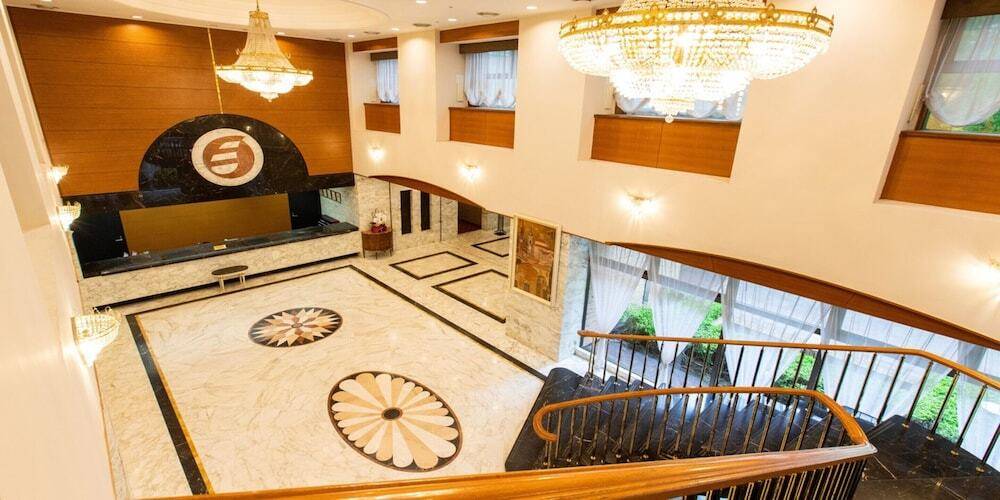 ホテルトリニティ書斎　ロビー / 4