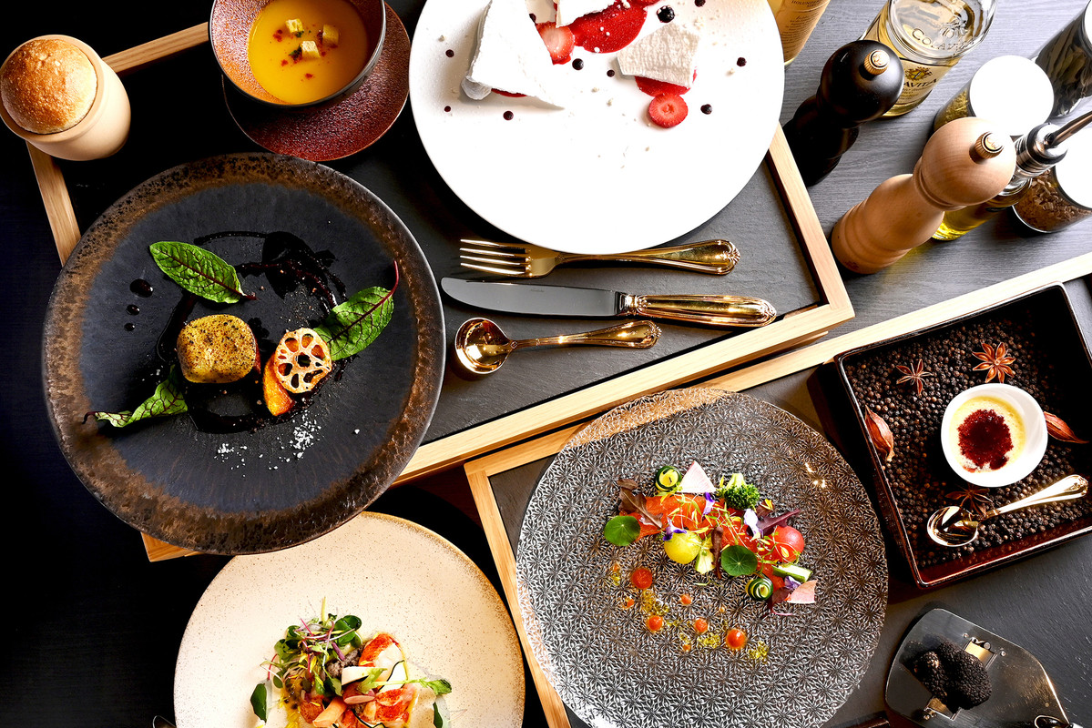 THE TOWER HOTEL NAGOYA（ザ タワーホテル ナゴヤ） / 1